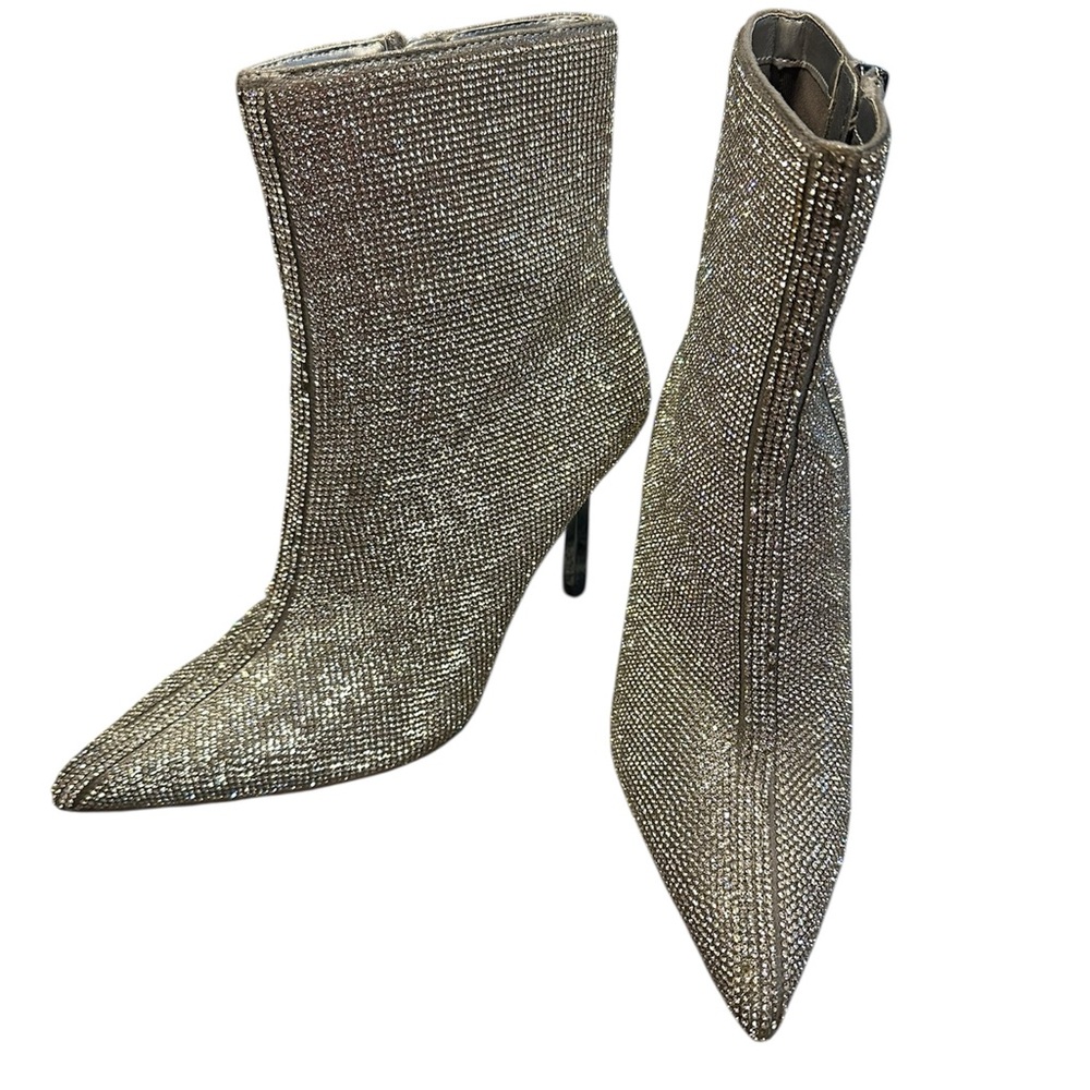 Steve Madden Women's Elysia Fashion Boot, Rhinestone, 5.5
